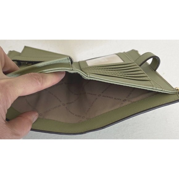 New Michael Kors Jet Set Travel Double Zip Wallet Saffiano Leather Light Sage - Picture 4 of 6